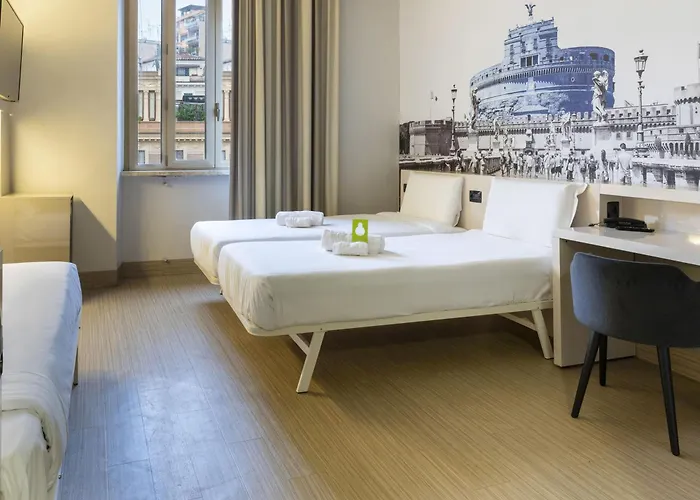 Otel Trastevere 3*