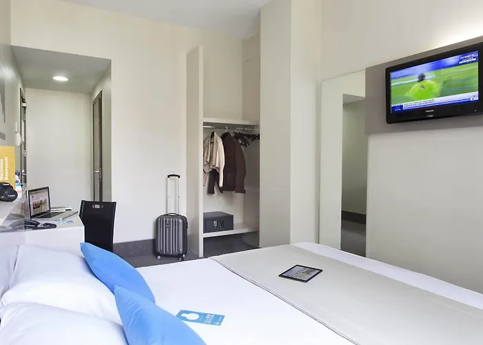 Trastevere Otel 3*